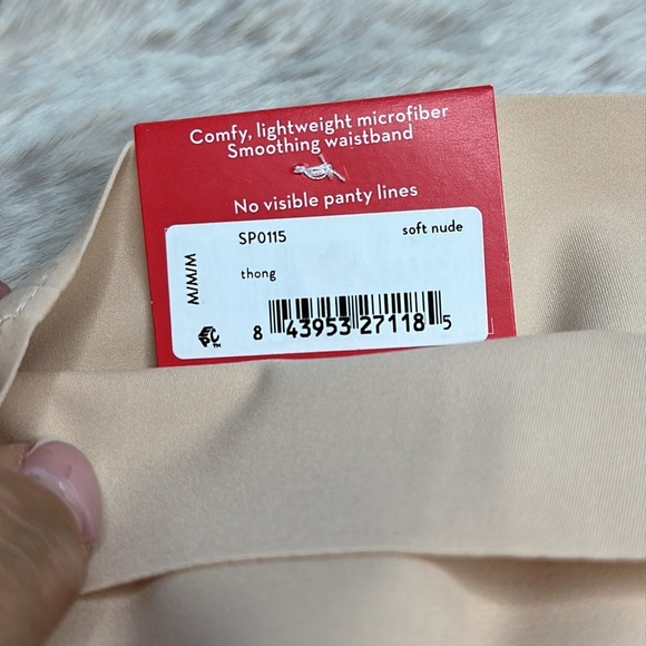 SPANX | Undie-tectable® Smoothing Thong in Soft Nude, Size M, NWT - Picture 5 of 12